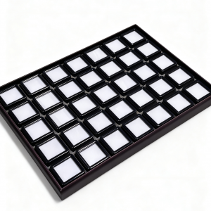 These transparent display boxes come in sets, suitable for bulk display, gift boxes, or product sets.